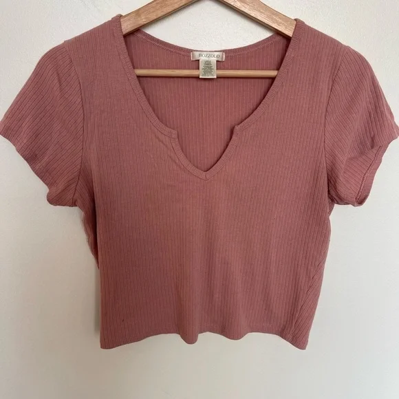3 For $30 NWOT Bozzolo Cit Front Crop Top Pink - Picture 4 of 6